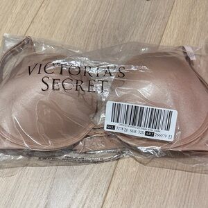 Victoria's Secret Very Sexy Push-Up Bra